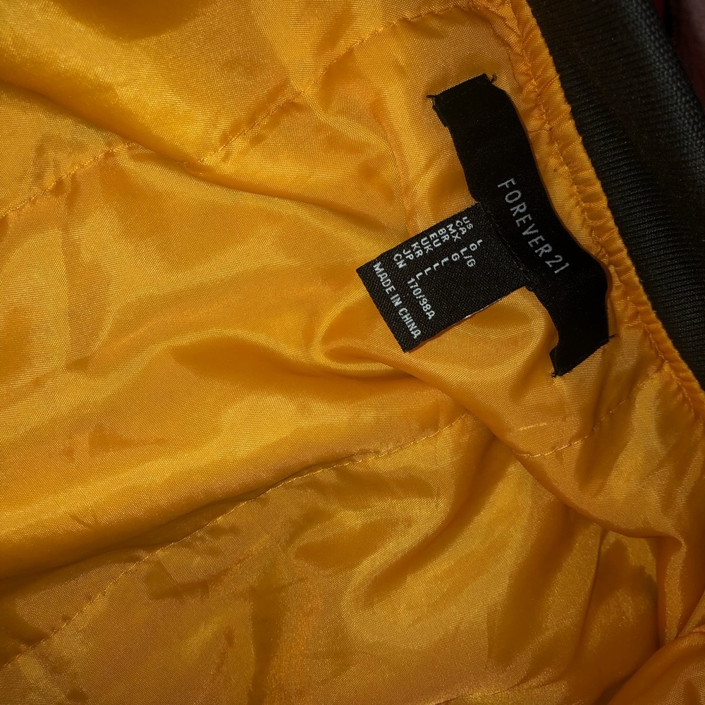 Jacket - Picture 6 of 7